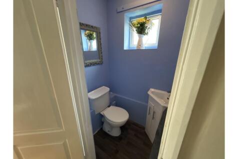 Downstairs Bathroom
