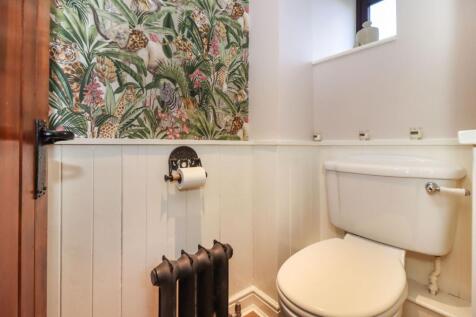 Downstairs Cloakroom