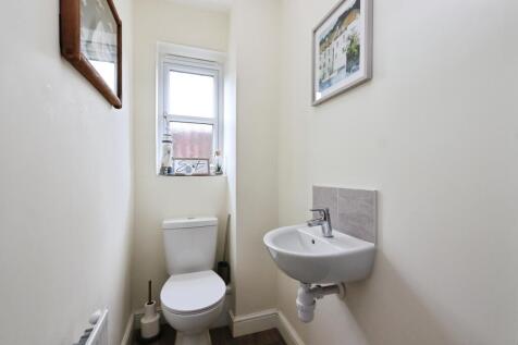 Downstairs Bathroom