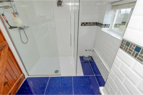 Master En-suite