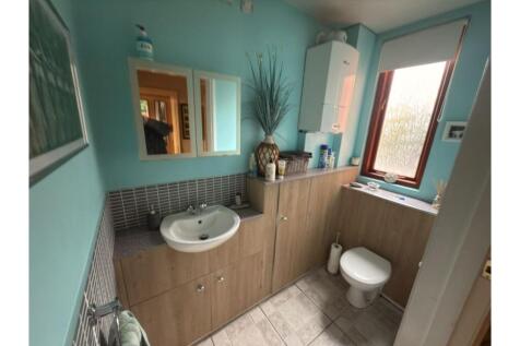 Downstairs Cloakroom