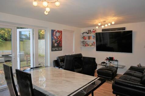 Dining / Family Room