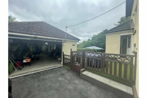 Large Garage