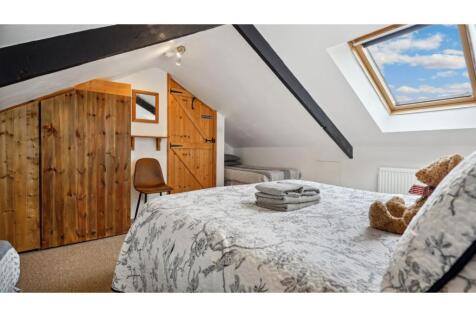 Holiday Cottage 3