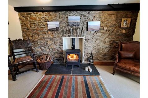 Snug / Sitting Room