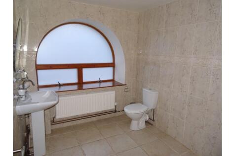 Annexe Shower Room
