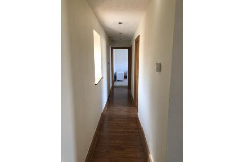 Annexe Hallway