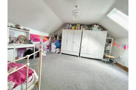 Bedroom Seven