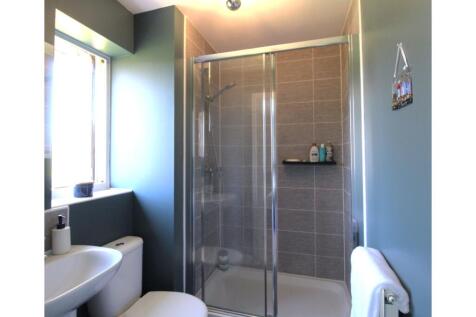 Master En-suite