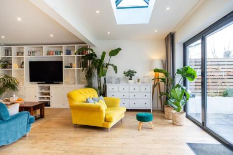 Property Image 4