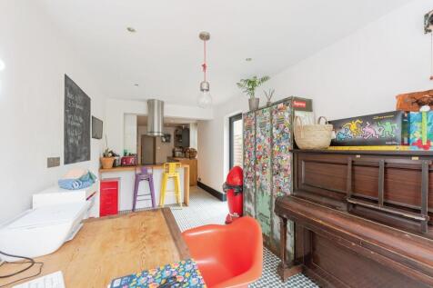Property Image 11