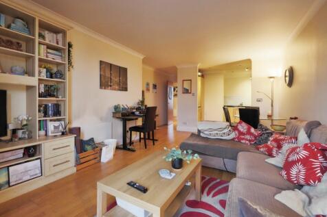 Apartment Living Rm
