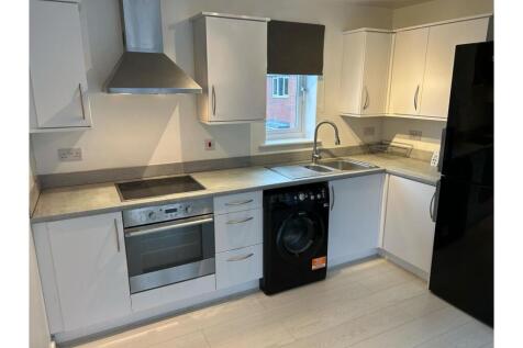 Lounge / Kitchen