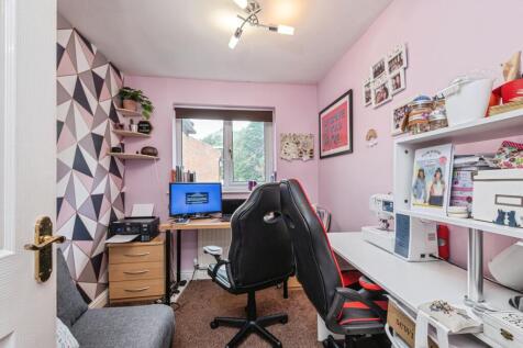 Bedroom Three/Study