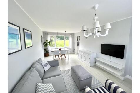 Living / Dining Room