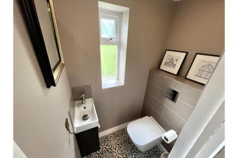 Downstairs Bathroom
