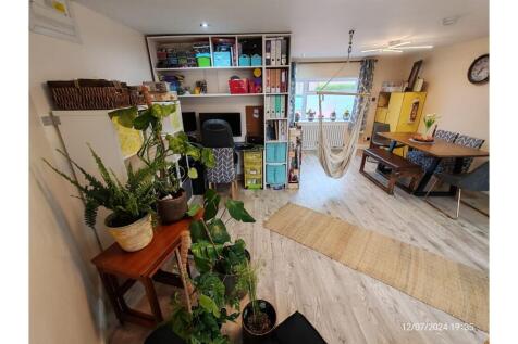 Living / Dining Room