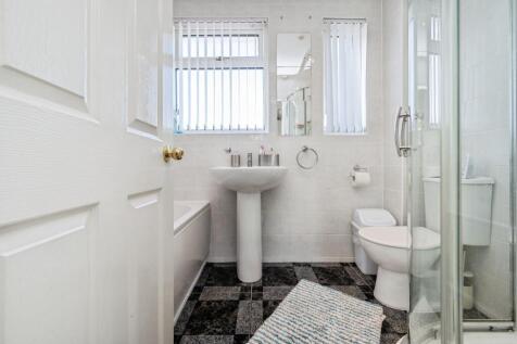 Master En-suite