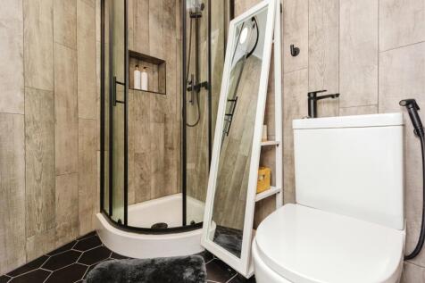 Annex En-Suite