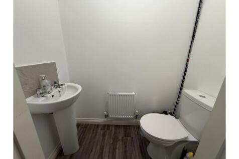 Downstairs Bathroom
