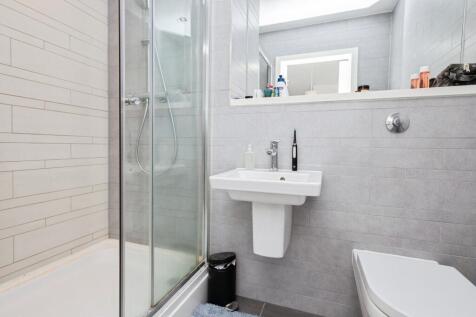 Master En-suite