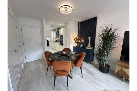 Living / Dining Room