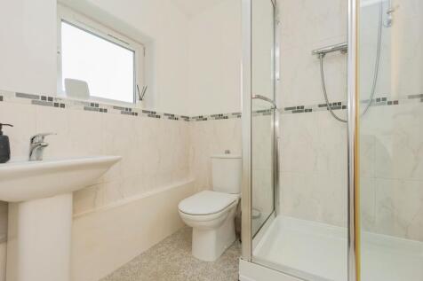 Master En-suite