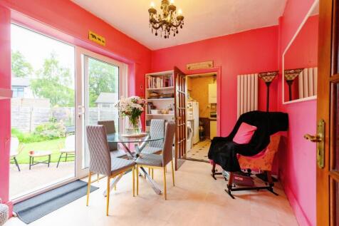 Breakfast Room