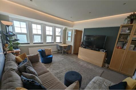Living / Dining Room