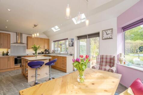 Kitchen/Family Room