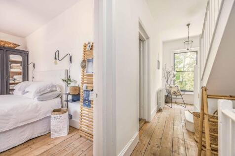 Landing / Bedroom