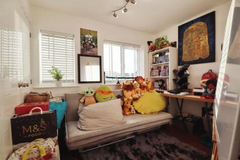 Property Image 11