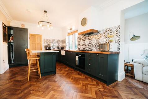 Kitchen/Family Room