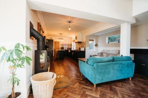 Kitchen/Family Room