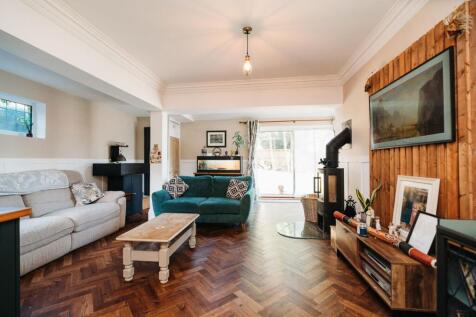Kitchen/Family Room