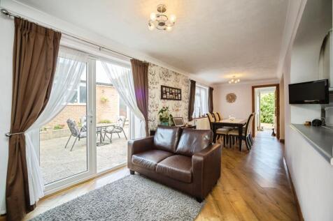 Snug / Sitting Room