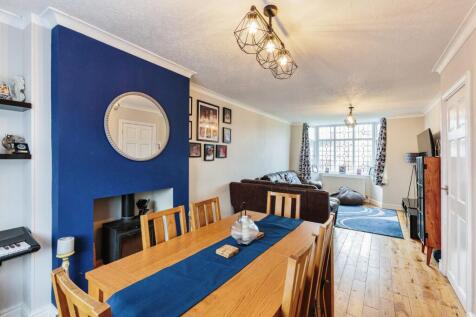 Dining / Family Room