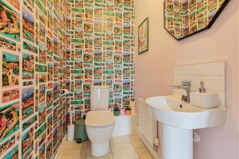 Downstairs Bathroom