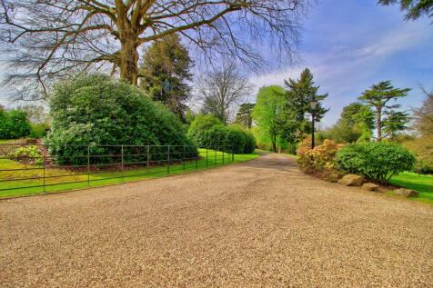 Gravel approach to ample parking
