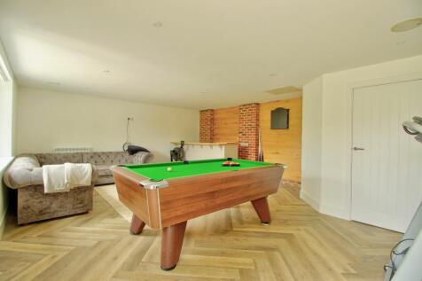 Garden Studio (showing bar which will have granite