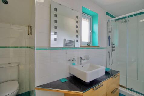 En-suite with wide shower enclosure
