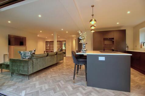 Amtico flooring with under-floor heating