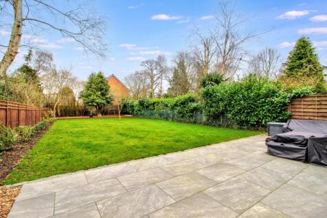 Smart terrace and expansive sliding doors