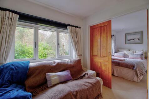 Bedroom Four&#39;s Snug / Dressing Room