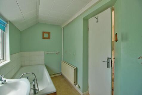 Downstairs Bathroom