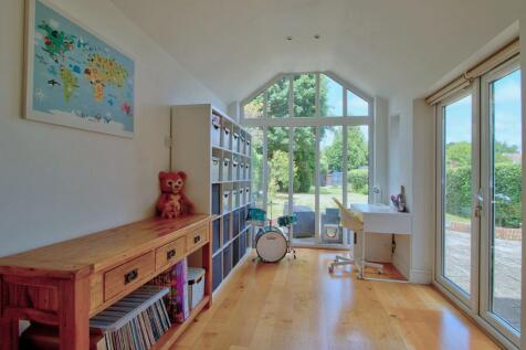 Garden Room with patio doors