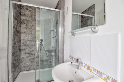 Master Ensuite