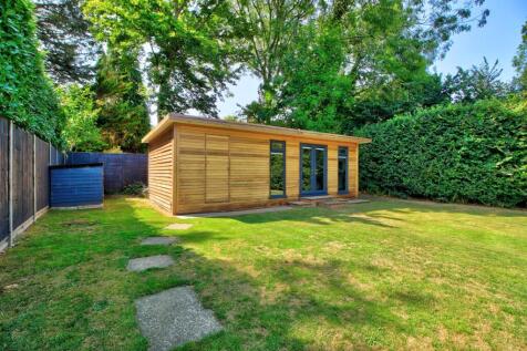 Cabin - office / gym, with separate garden store