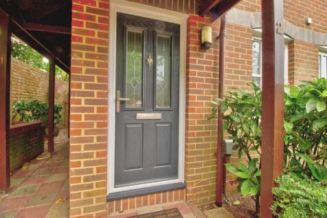 Private Entrance