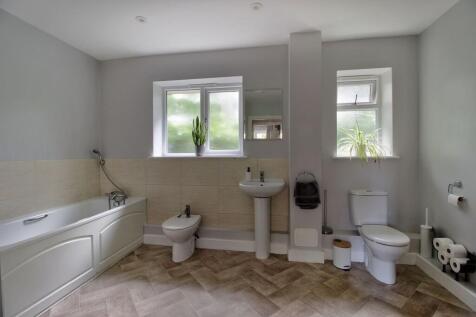 5 Piece Bathroom Suite